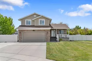 13076 S 2730 W, Riverton, UT 84065 - Photo 1