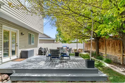 13076 S 2730 W, Riverton, UT 84065 - Photo 36