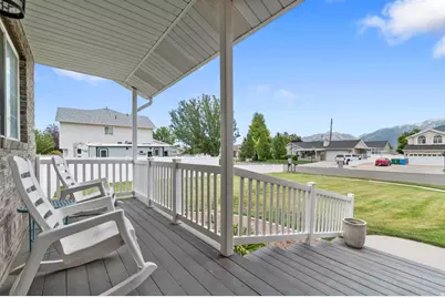 13076 S 2730 W, Riverton, UT 84065 - Photo 4