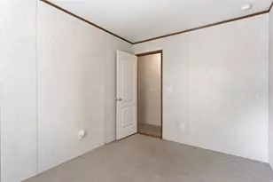 2875 N Hillfield Rd W, Layton, UT 84041 - Photo 22