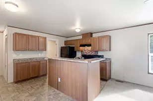 2875 N Hillfield Rd W, Layton, UT 84041 - Photo 12
