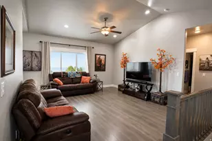 1139 E 200 S, Santaquin, UT 84655 - Photo 2