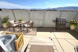 3103 N Prairie Grass Dr, Eagle Mountain, UT 84005 - Photo 8