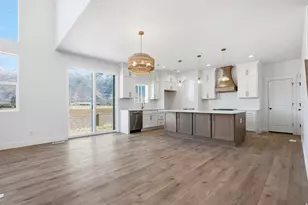 5471 N Lindbergh Ln, Eagle Mountain, UT 84005 - Photo 8