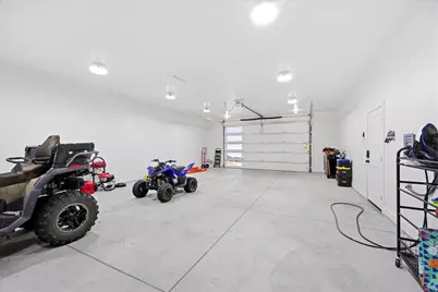 571 W Coopers Cir, Garden City, UT 84028 - Photo 54