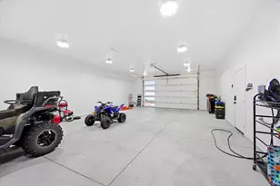 571 W Coopers Cir, Garden City, UT 84028 - Photo 54