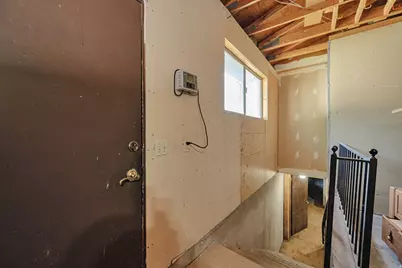 2498 W Swasey Dr, Taylorsville, UT 84129 - Photo 6