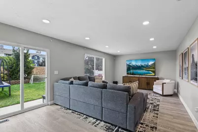 5679 W Hill Stone Dr S, South Jordan, UT 84095 - Photo 12