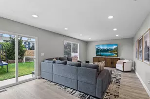 5679 W Hill Stone Dr S, South Jordan, UT 84095 - Photo 12