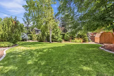 1854 E Meadowmoor Rd S, Holladay, UT 84117 - Photo 30