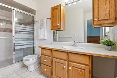 1854 E Meadowmoor Rd S, Holladay, UT 84117 - Photo 18