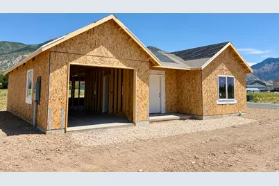 1068 N Summit View Dr W, Harrisville, UT 84404 - Photo 2