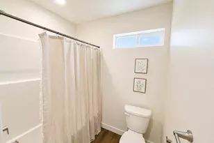 1068 N Summit View Dr W, Harrisville, UT 84404 - Photo 10