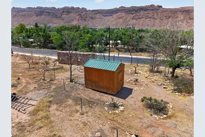 811 Millcreek Dr, Moab, UT 84532 - Photo 20