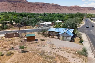 811 Millcreek Dr, Moab, UT 84532 - Photo 2