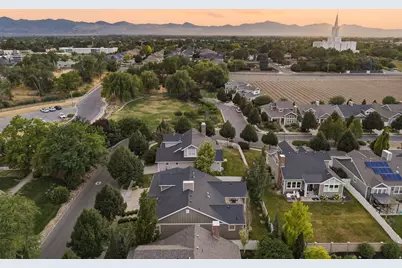 1236 W Samuel Holt Dr, South Jordan, UT 84095 - Photo 36
