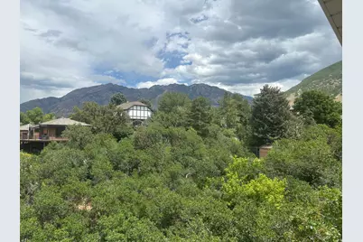 3205 E Danish Way, Cottonwood Heights, UT 84121 - Photo 36