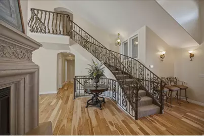 3205 E Danish Way, Cottonwood Heights, UT 84121 - Photo 18