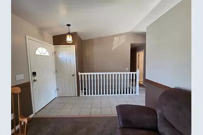 385 S 650 E, Hyrum, UT 84319 - Photo 6