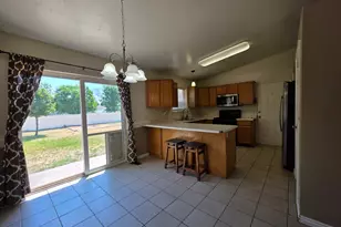385 S 650 E, Hyrum, UT 84319 - Photo 14