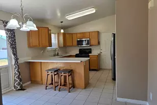 385 S 650 E, Hyrum, UT 84319 - Photo 10