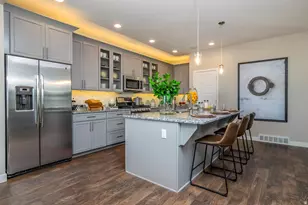 913 W Halvorsen Parkway, Saratoga Springs, UT 84045 - Photo 4