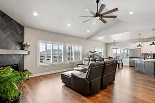 3612 S Hiawatha Cir E, Saratoga Springs, UT 84045 - Photo 14