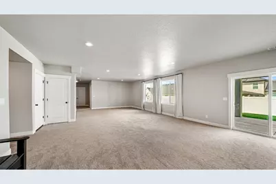 3612 S Hiawatha Cir E, Saratoga Springs, UT 84045 - Photo 26
