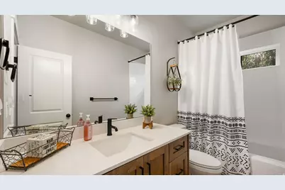 3612 S Hiawatha Cir E, Saratoga Springs, UT 84045 - Photo 16