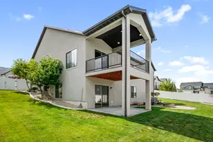 3612 S Hiawatha Cir E, Saratoga Springs, UT 84045 - Photo 28