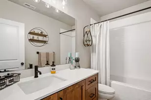 3612 S Hiawatha Cir E, Saratoga Springs, UT 84045 - Photo 24