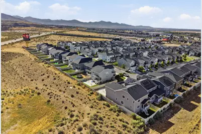 3433 W Cryuff Ave, Herriman, UT 84096 - Photo 30