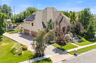 1559 E Wasatch Dr S, Ogden, UT 84403 - Photo 4