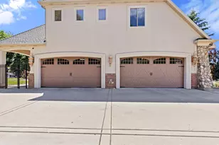 1559 E Wasatch Dr S, Ogden, UT 84403 - Photo 54
