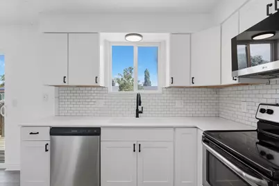 3890 W Burgess Rd, Taylorsville, UT 84129 - Photo 8