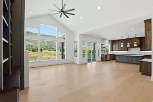 587 S Daniel Dr, Farmington, UT 84025 - Photo 22