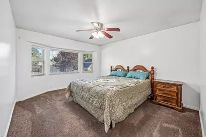 8022 S Peregrine Pl, Sandy, UT 84094 - Photo 24