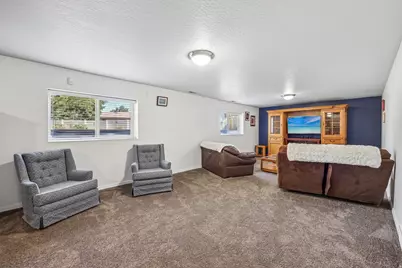 8022 S Peregrine Pl, Sandy, UT 84094 - Photo 40