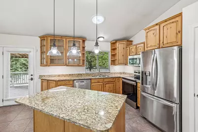 8022 S Peregrine Pl, Sandy, UT 84094 - Photo 16