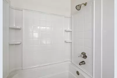 8022 S Peregrine Pl, Sandy, UT 84094 - Photo 26