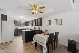 1113 Country Hills Dr, Ogden, UT 84403 - Photo 2
