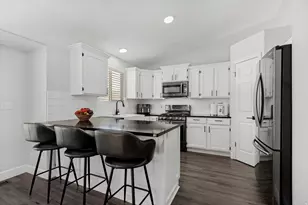 4752 S 4075 W, Roy, UT 84067 - Photo 6