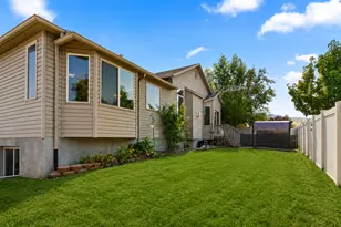 8826 W Amtrac Ln S, Magna, UT 84044 - Photo 14
