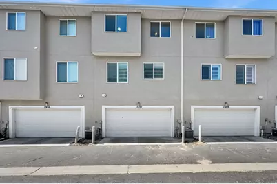15150 S Wild Horse Way, Bluffdale, UT 84065 - Photo 4