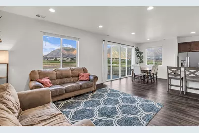 1836 N Willet Dr, Salem, UT 84653 - Photo 10