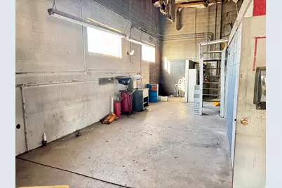 1883 N Main St, Sunset, UT 84015 - Photo 12