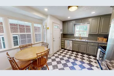 281 E 1200 S, Bountiful, UT 84010 - Photo 8