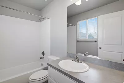 245 W 1950 N, Harrisville, UT 84414 - Photo 12