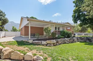 2370 E Quail Run Cir, Sandy, UT 84093 - Photo 36