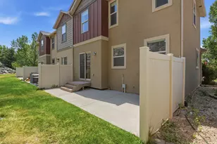 1649 N Hollyhock Cir W, Farmington, UT 84025 - Photo 28